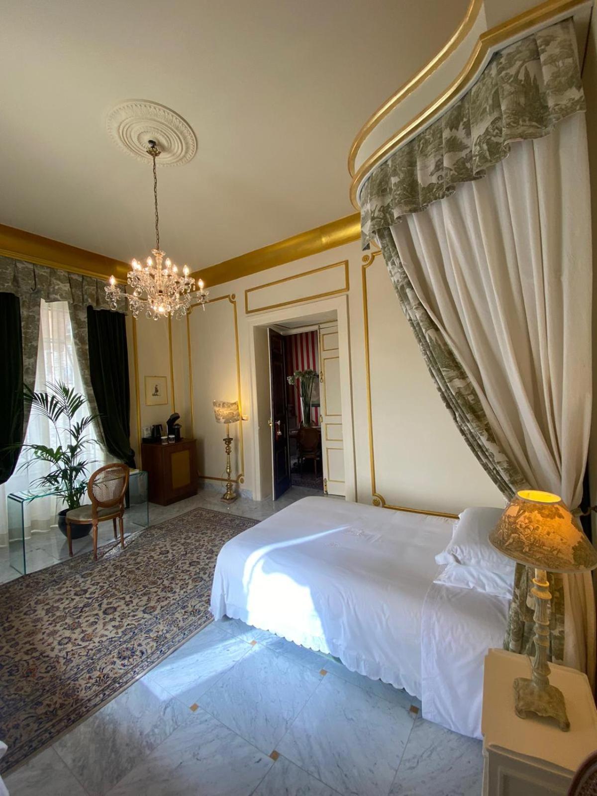 Palazzo Cherubini-Pools & Wellness Rossano Exterior photo